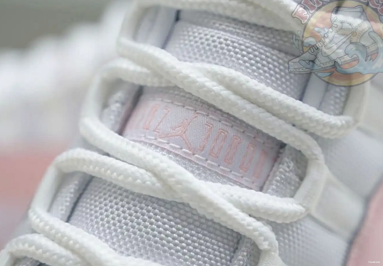 Jordan Air 11 WMNS Low Jordan 0616